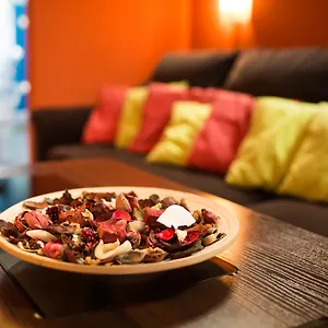 https://moon-hostel-new.krakowhotelspoland.com